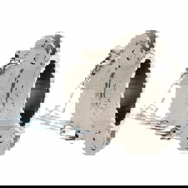 Cam & Groove Coupling: